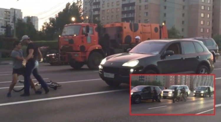 Lidé z Porsche v Rusku dělali ramena na cyklistu, pak ale naštvali podstatně vyšší šajbu