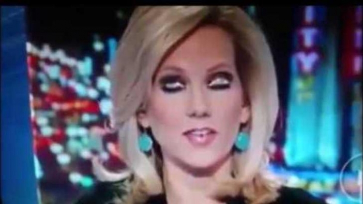 Reportérka Fox News zachycena podivnou změnou tvaru očí v přímém přenosu