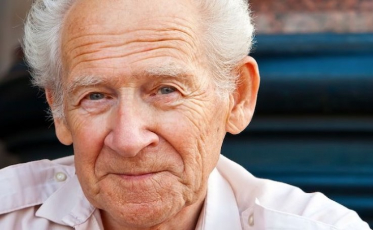 75 letý pacient změnil stravu a uzdravil se z Parkinsonovy choroby