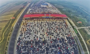 Čína začátkem října zažila nejšílenější dopravní zácpu na světě